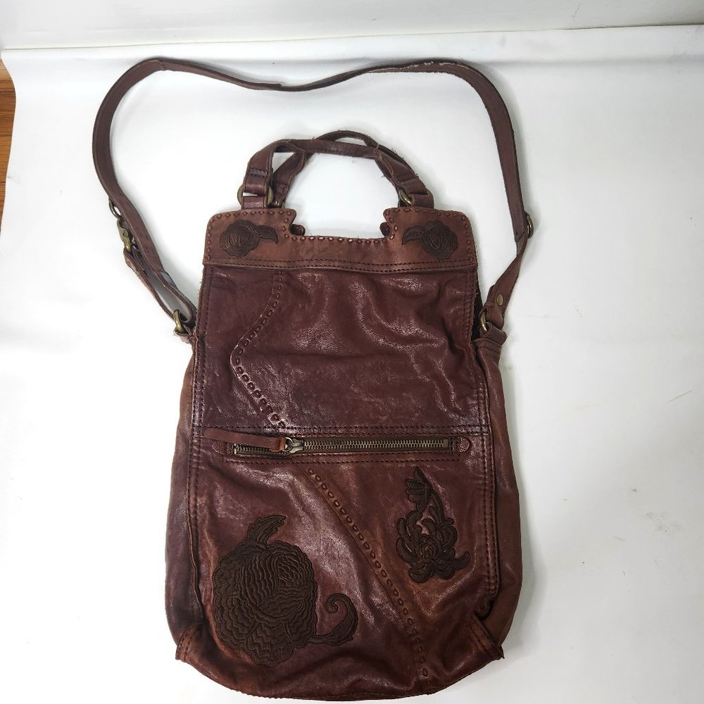 Lucky Brand Abbey Road Bag w/Embroidered Floral design